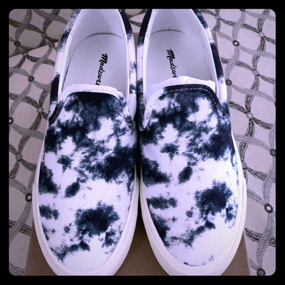 Tie Dye Slip-on Sneakers